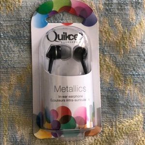 quikcell metallics in-ear earphone